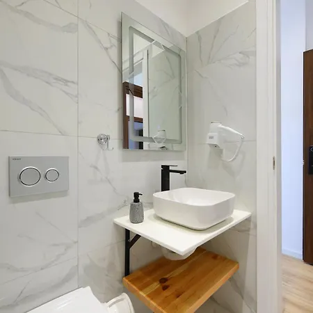 בית הארחה Mezzanine Bay