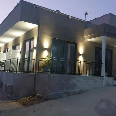 Mezzanine Bay 3* הימארה