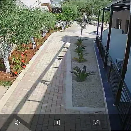 Mezzanine Bay 3* Himarë