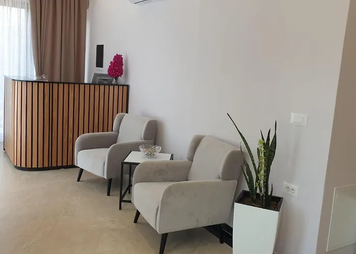 Konukevi Mezzanine Bay Himarë