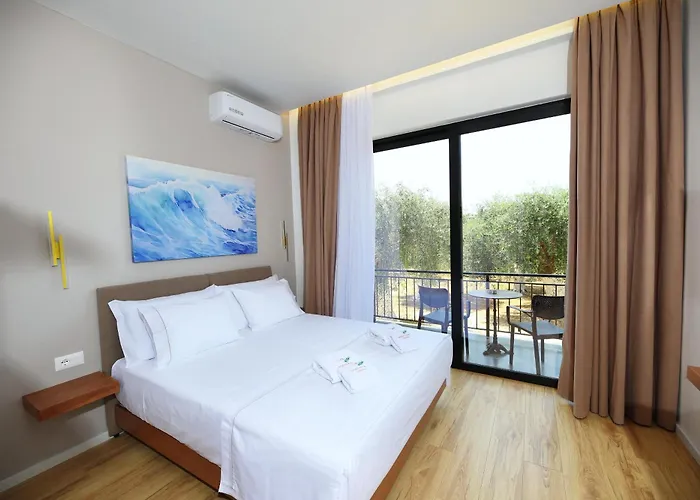 Mezzanine Bay