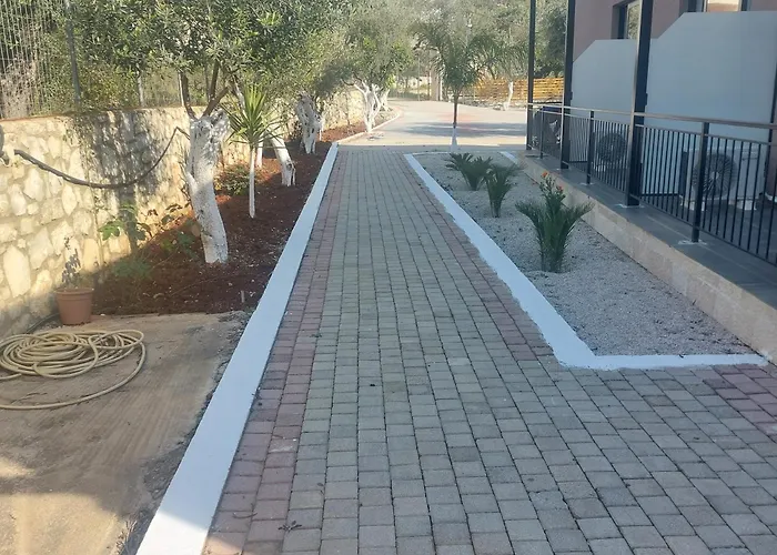 Konukevi Mezzanine Bay Himarë