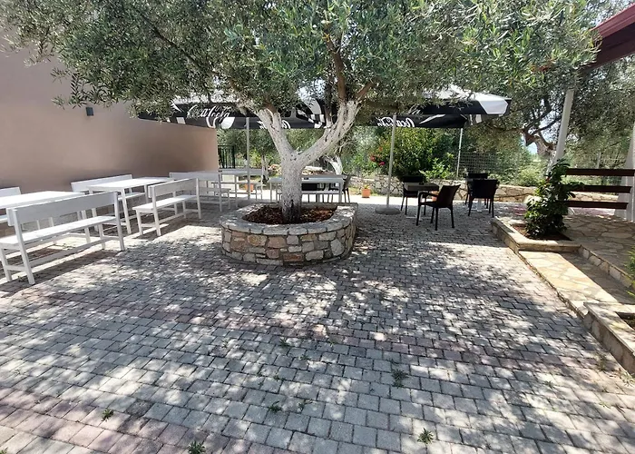 Mezzanine Bay Himarë