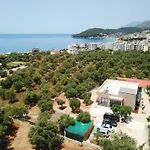 Mezzanine Bay Maison d'hôtes Himarë