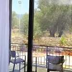 Mezzanine Bay Himarë