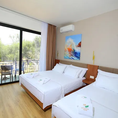 Pensión Mezzanine Bay *