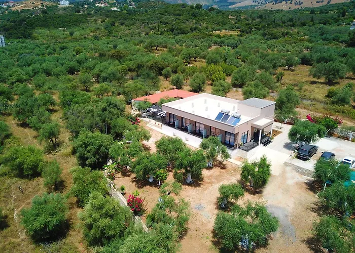 Pensión Mezzanine Bay 3*